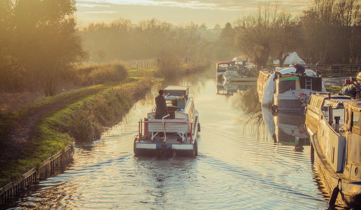 Understanding canal lock etiquette for safer boating